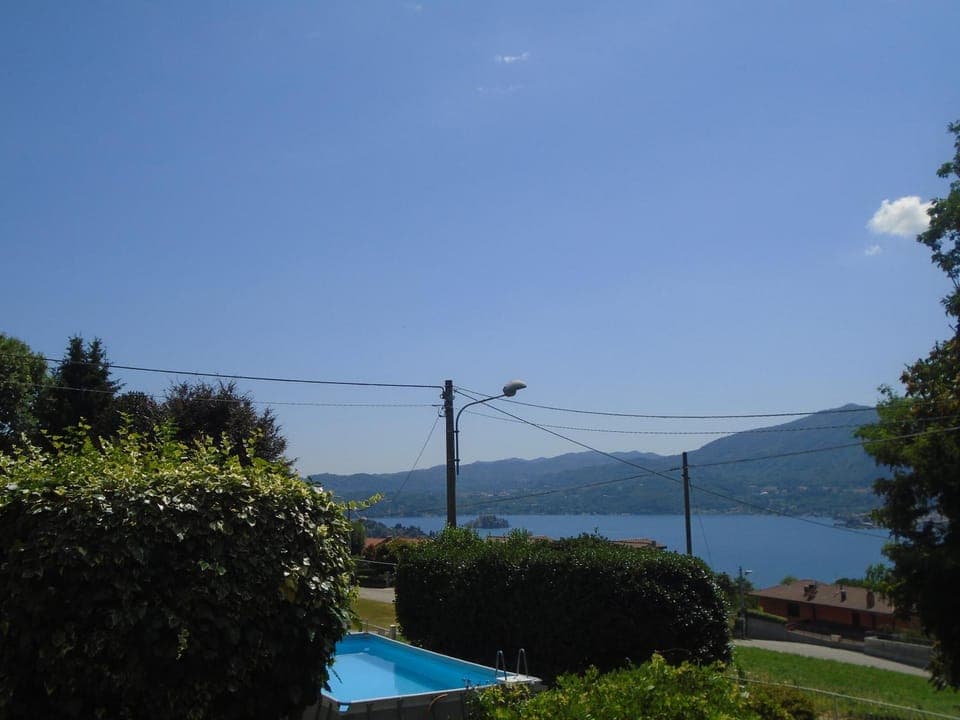 Lake view, Pool view