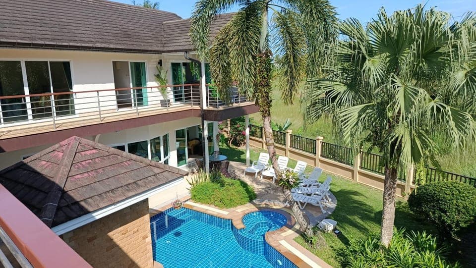 Property building, View (from property/room), Balcony/Terrace, Garden view, Pool view, sunbed