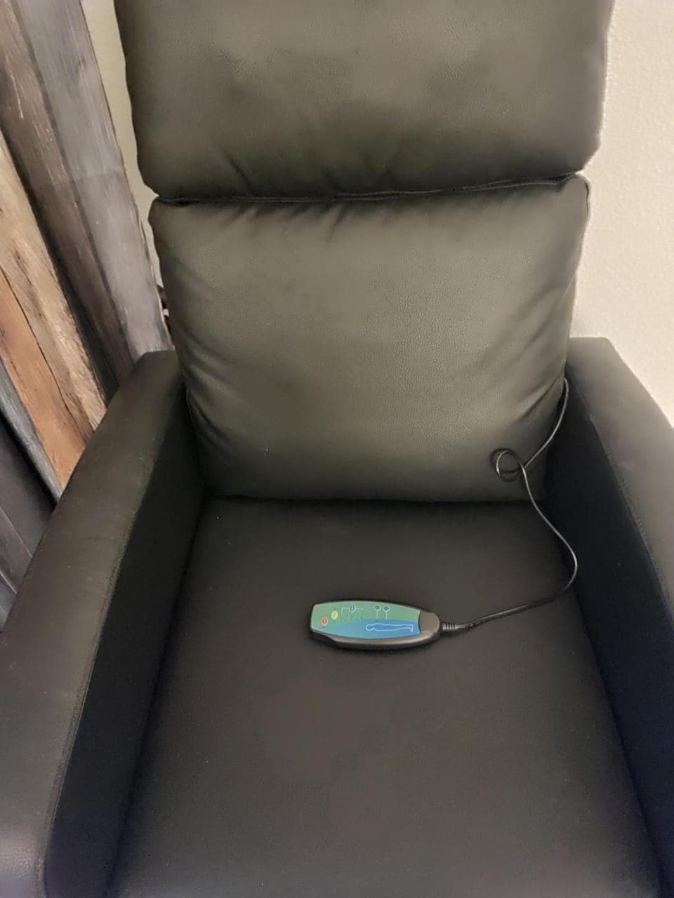 Massage, Seating area