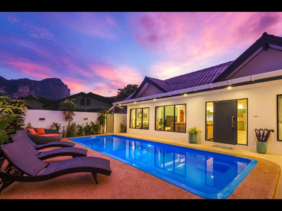 Property building, Natural landscape, View (from property/room), Mountain view, Swimming pool, Sunset, sunbed