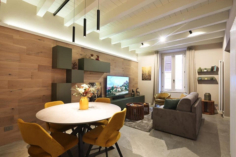 Communal lounge/ TV room, Living room