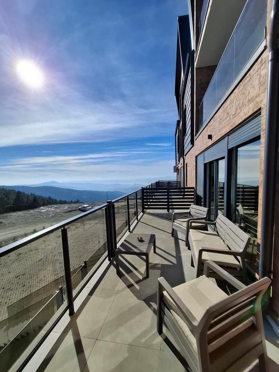 Day, View (from property/room), Balcony/Terrace, Seating area, Mountain view