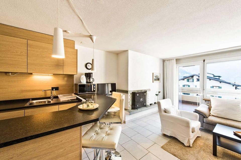 TV and multimedia, View (from property/room), flat iron