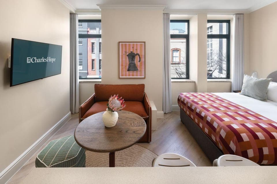 Living room, Bedroom