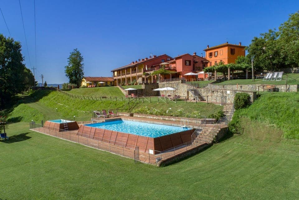 Property building, Bird's eye view, Swimming pool