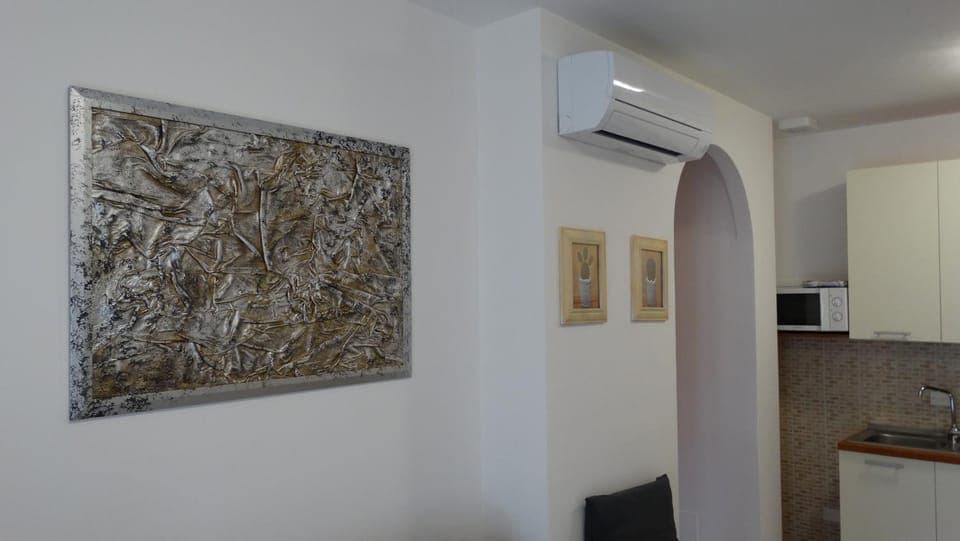 Living room, air conditioner