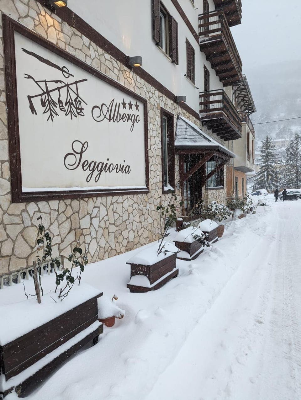 Property building, Day, Winter