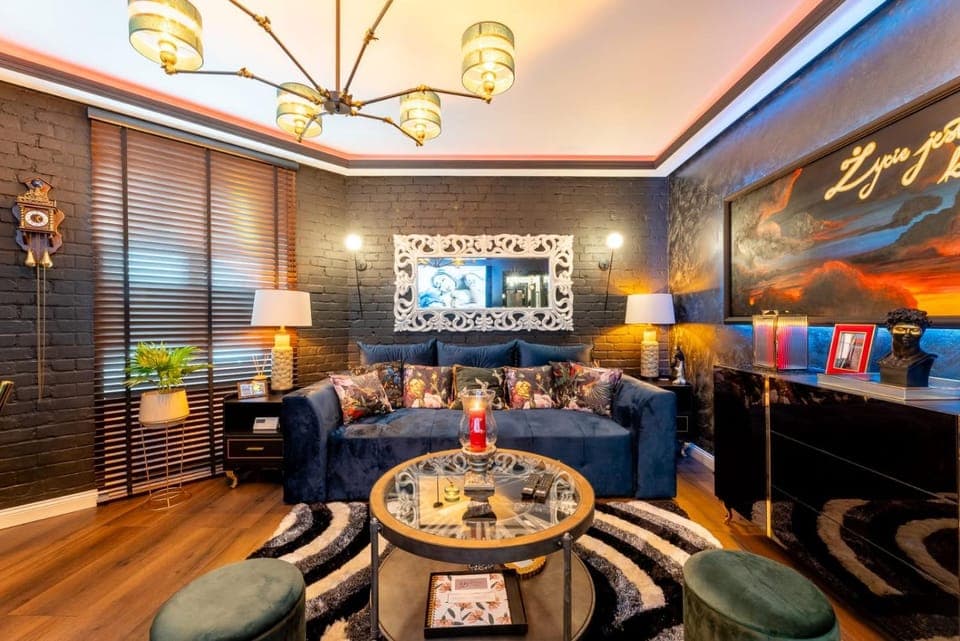 TV and multimedia, Living room, Other, Other, Other, Decorative detail, Decorative detail, Seating area, Evening entertainment, towels, towels