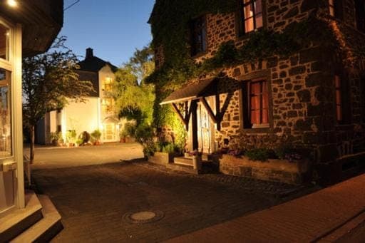 Property building, Night, Neighbourhood, Garden, Garden view, Street view