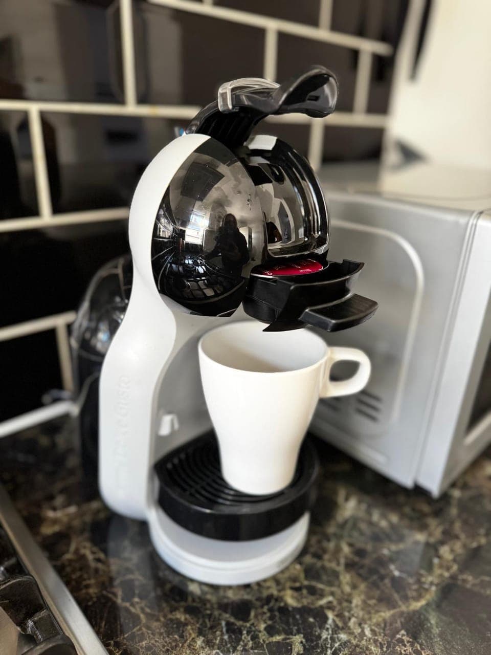 Coffee/tea facilities, toaster