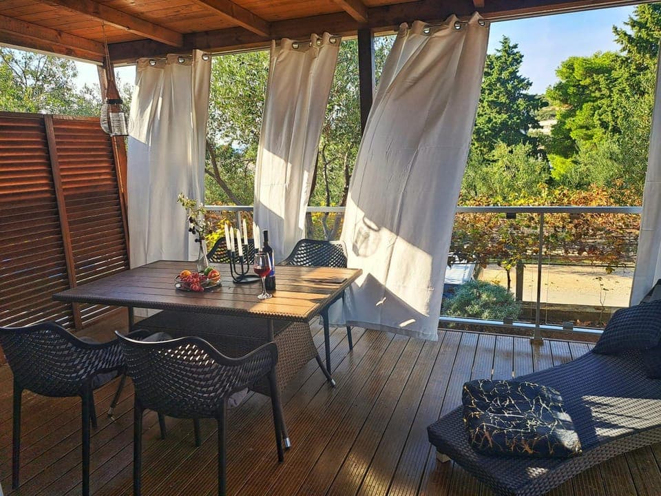 Day, View (from property/room), Balcony/Terrace, Seating area