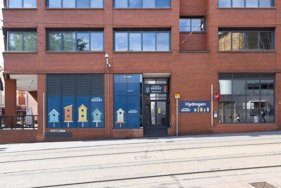 Property building, Facade/entrance