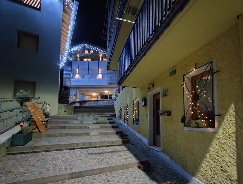 Property building, Night