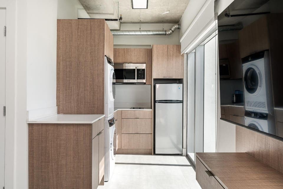 Kitchen or kitchenette, oven, stove