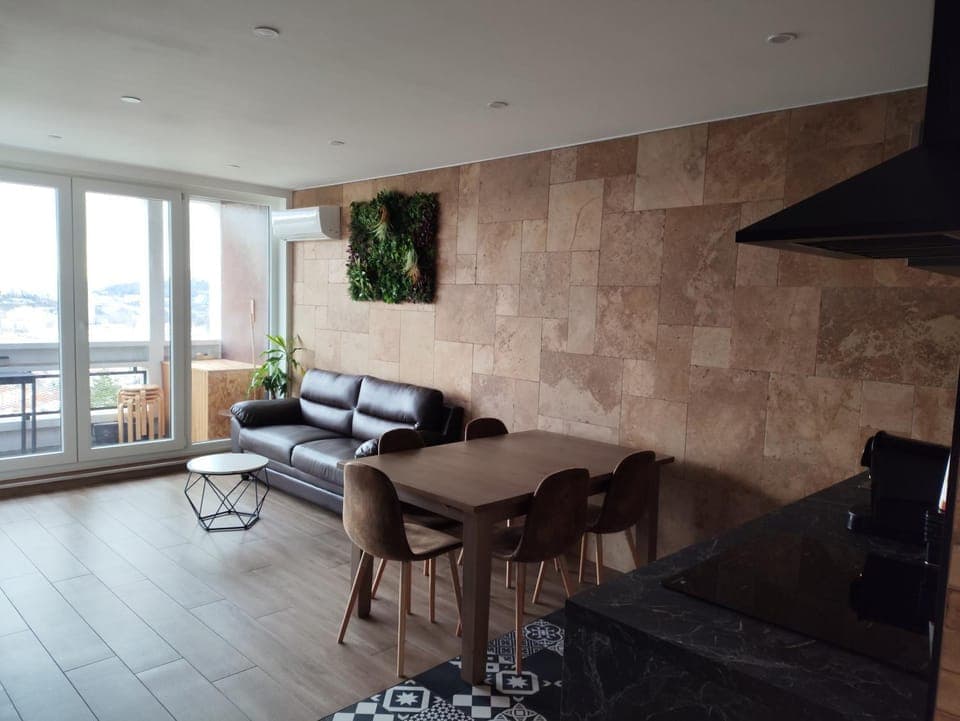 Communal lounge/ TV room, Seating area