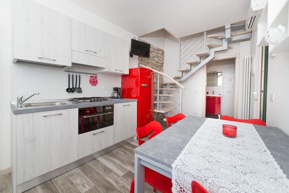 Kitchen or kitchenette, Living room, Dining area