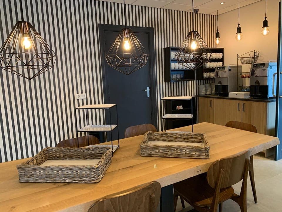 Breakfast, Buffet breakfast