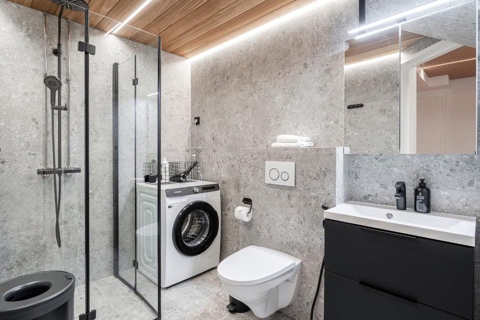 Shower, Bathroom, washing machine