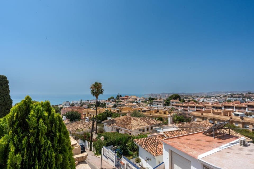 Day, Natural landscape, City view, Sea view