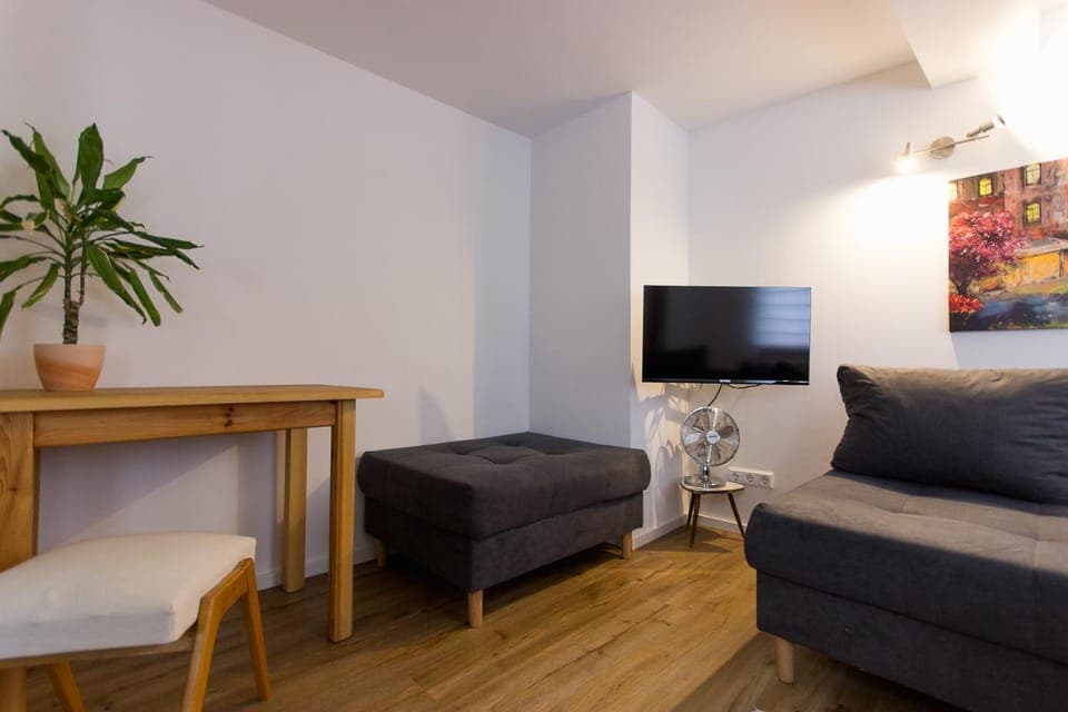 TV and multimedia, Seating area