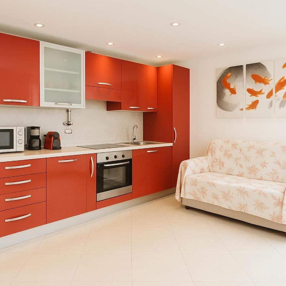 Kitchen or kitchenette