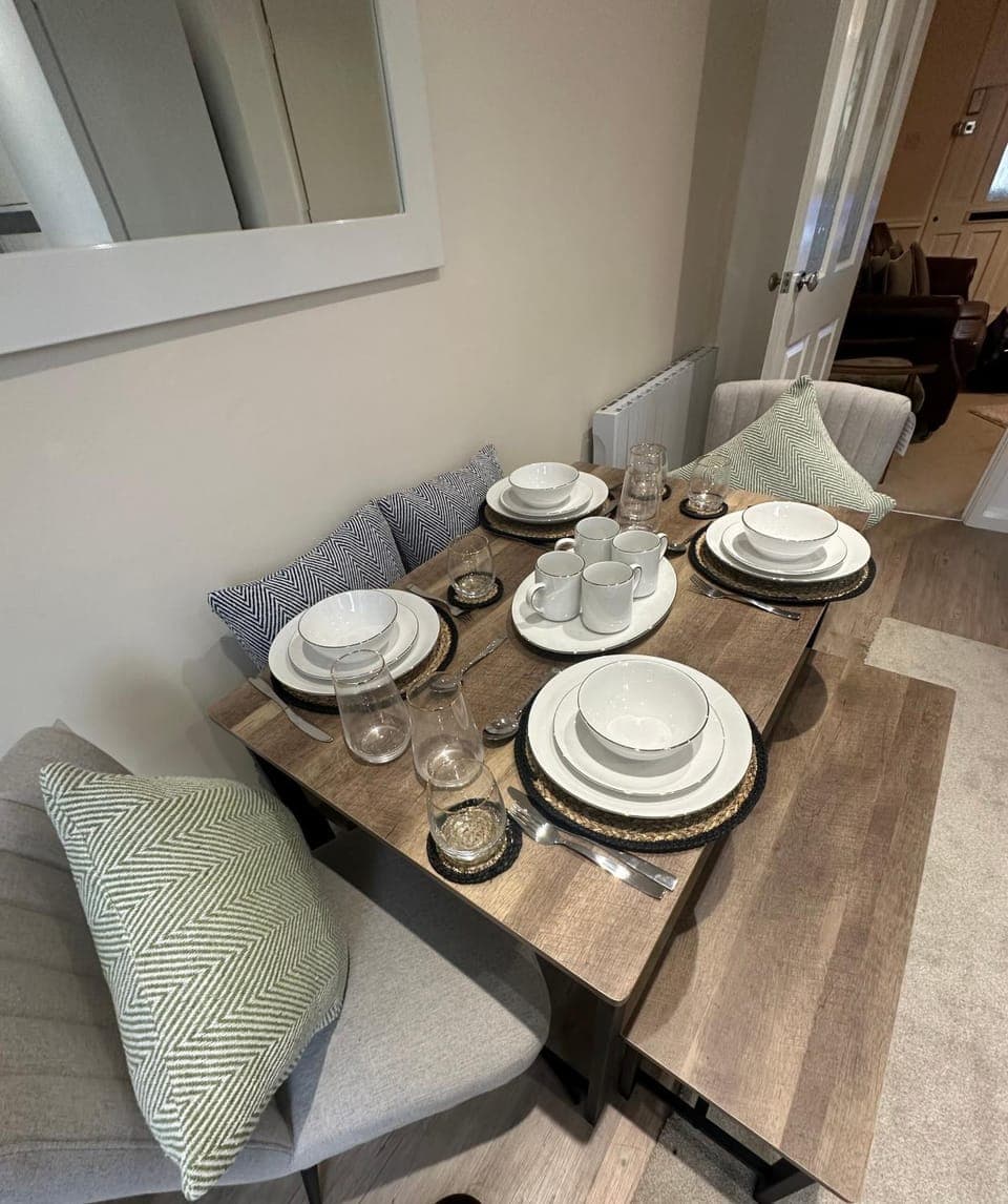 Food close-up, Food and drinks, Photo of the whole room, Dining area, kitchen