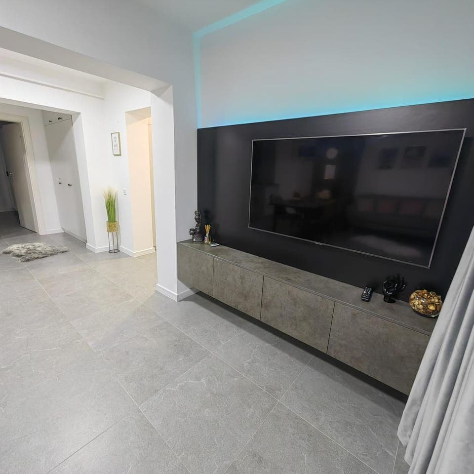 TV and multimedia, Living room