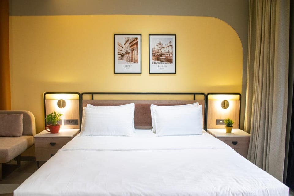 Bed, Photo of the whole room, Bedroom