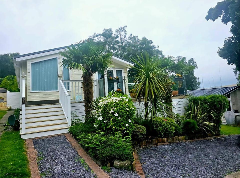 Property building, Garden