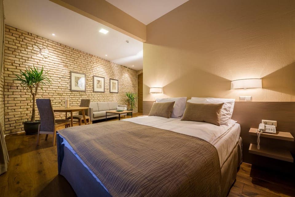 Living room, Bedroom