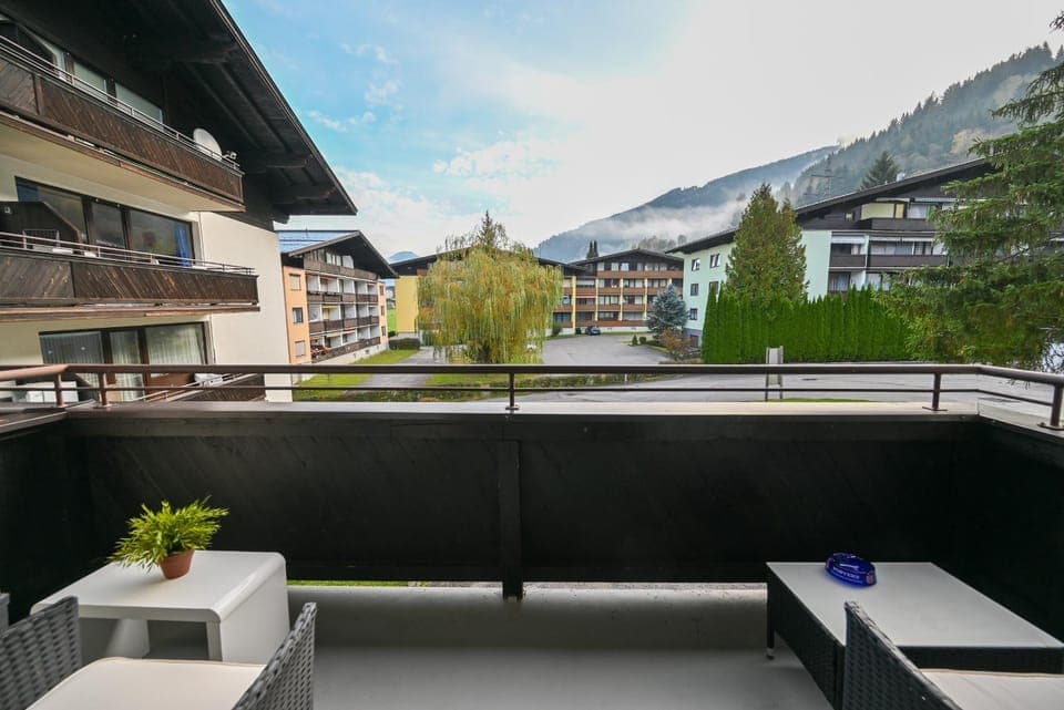 View (from property/room), Balcony/Terrace