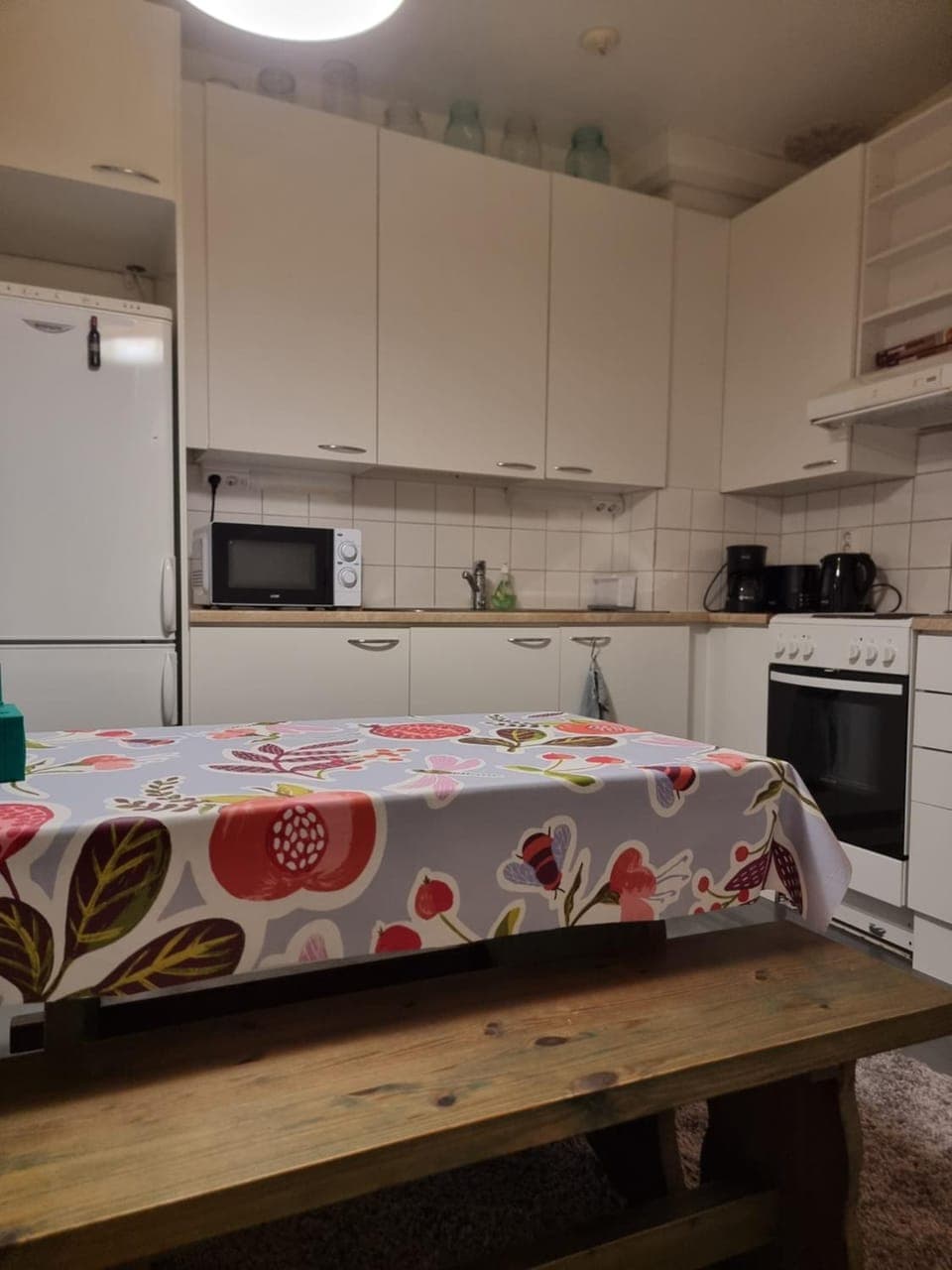 Kitchen or kitchenette, oven, stove
