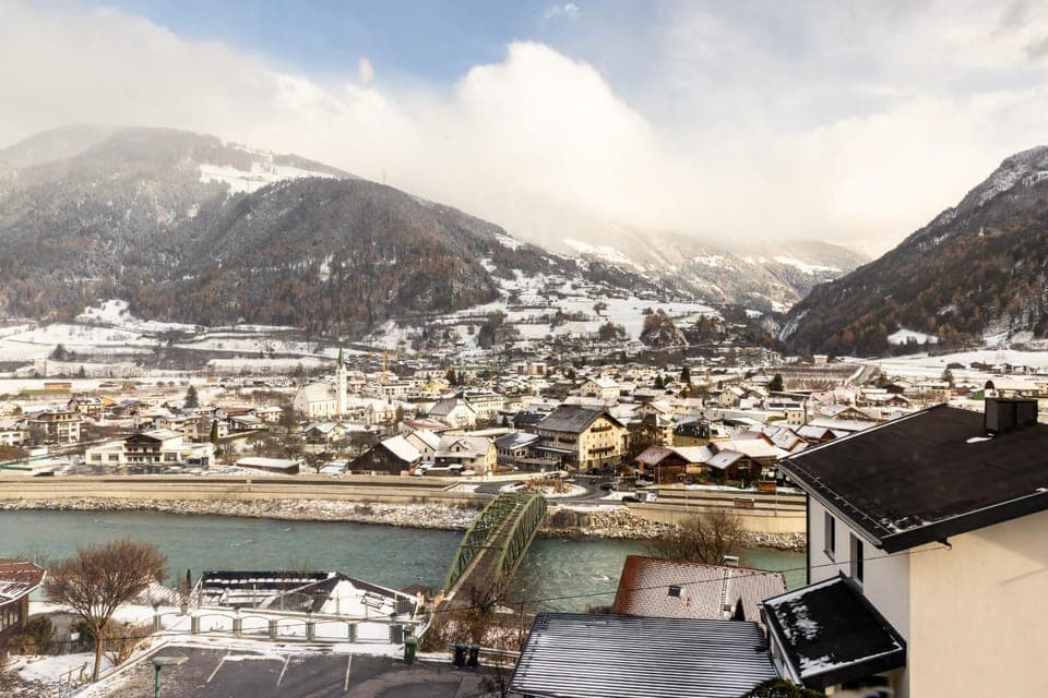 View (from property/room), View (from property/room)