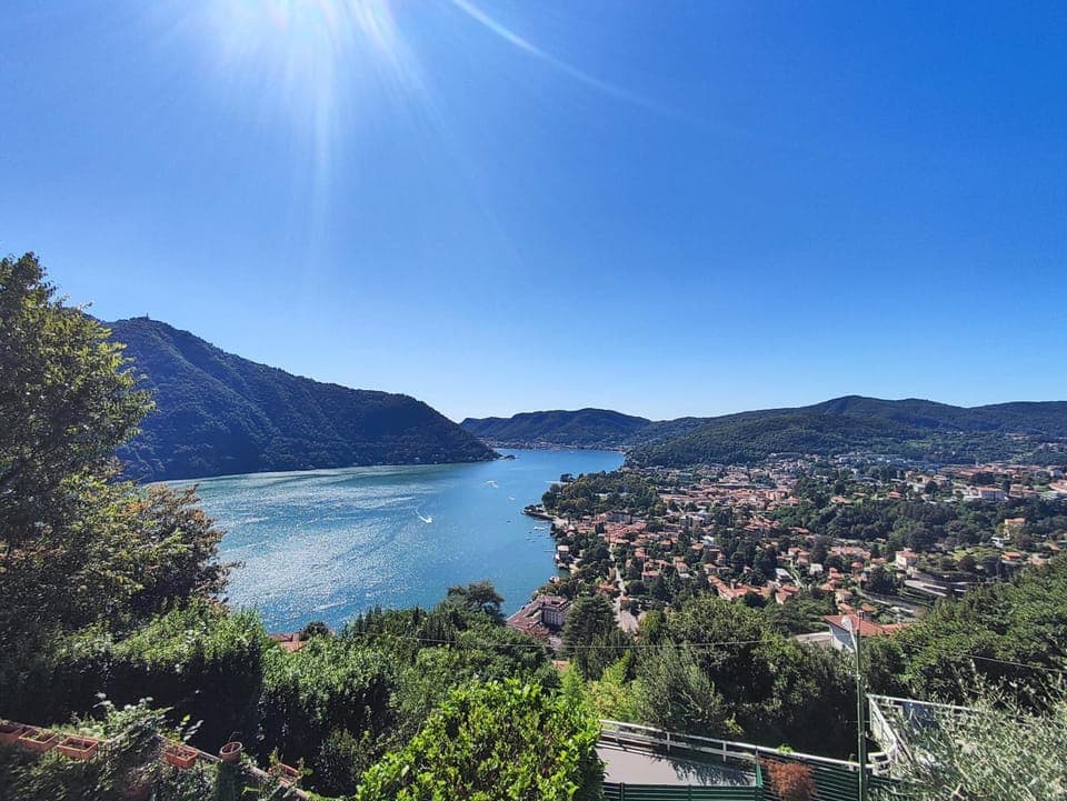 View (from property/room), View (from property/room), City view, City view, Lake view, Lake view, Landmark view, Landmark view