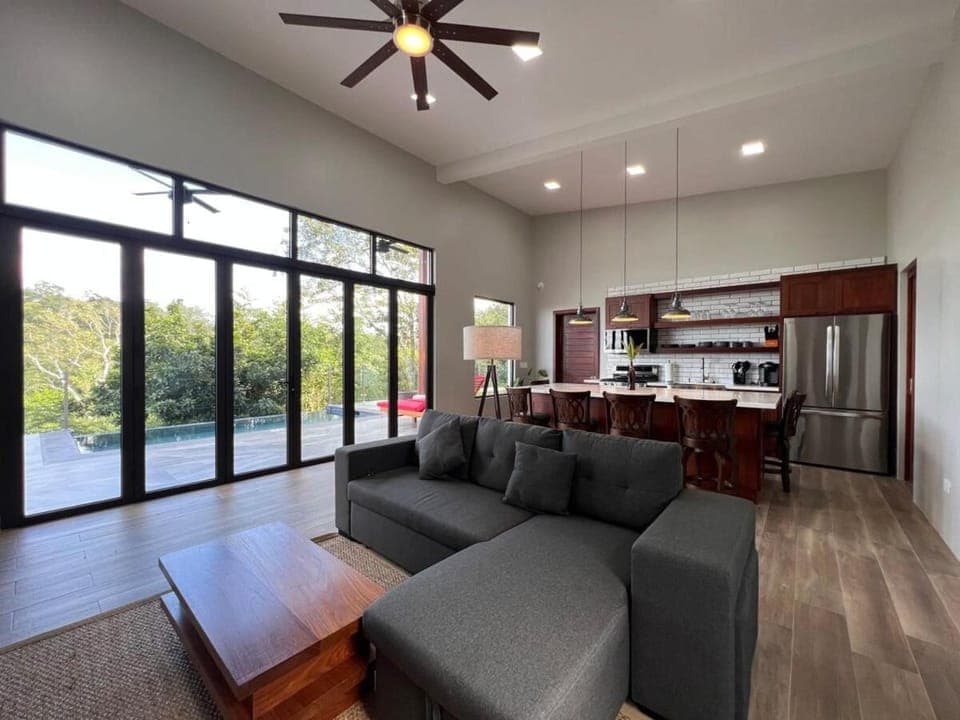 Kitchen or kitchenette, Living room, Dining area