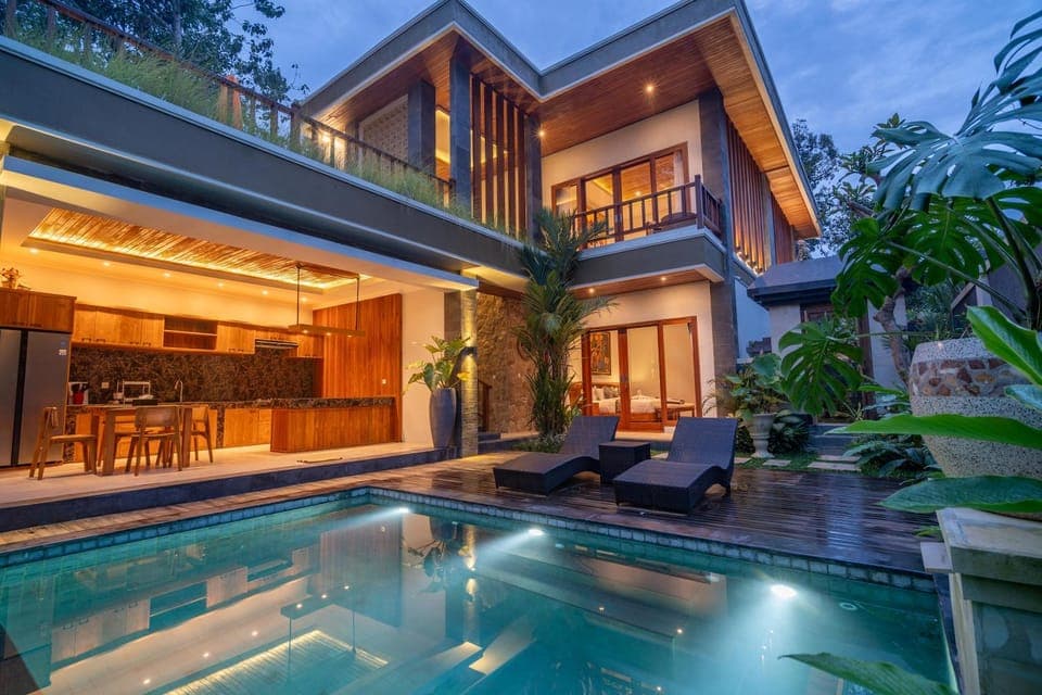 Pool view, Swimming pool