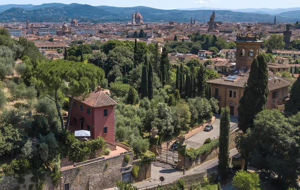 Property building, City view