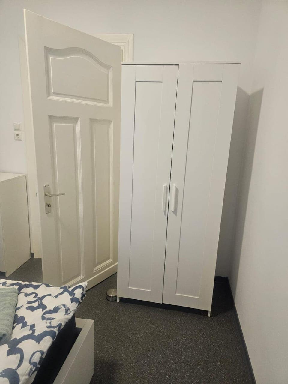 Bed, Photo of the whole room, Bedroom, wardrobe