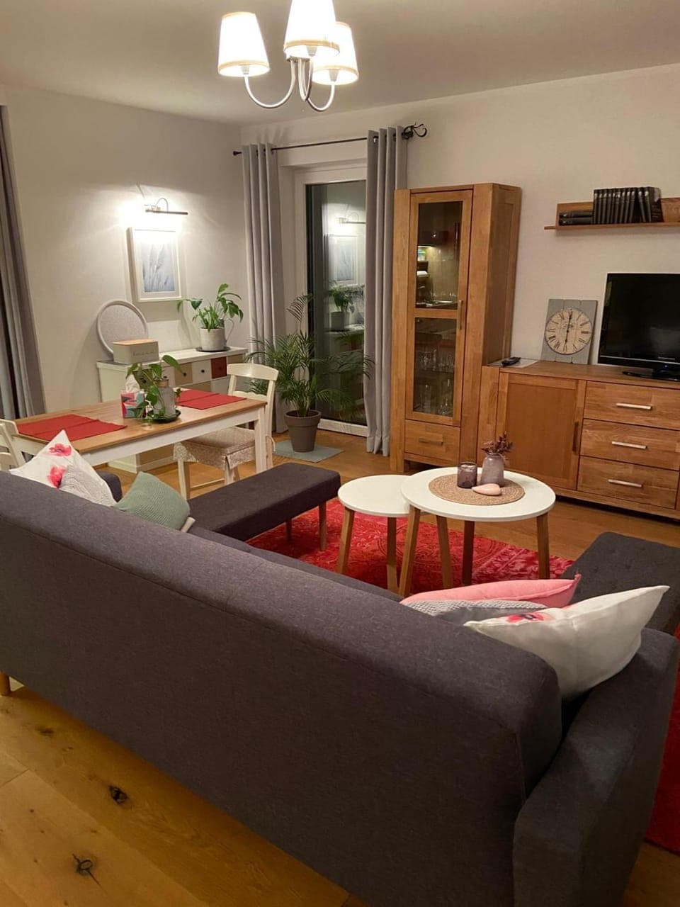 TV and multimedia, Living room, Seating area