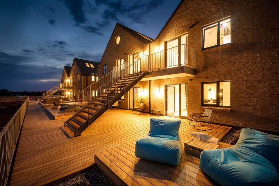 Property building, Balcony/Terrace