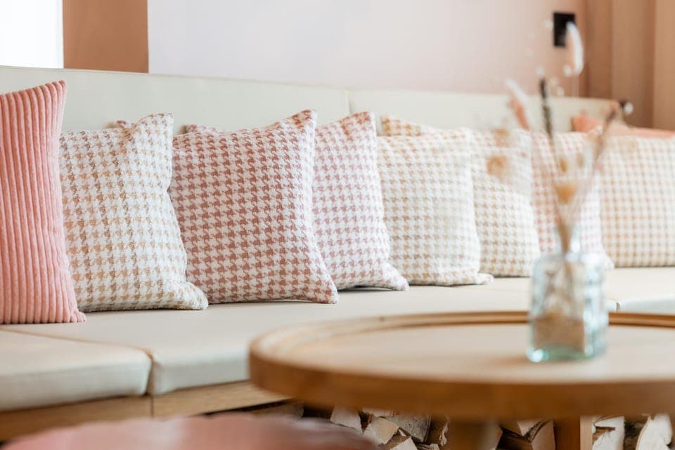 Lobby or reception, Seating area