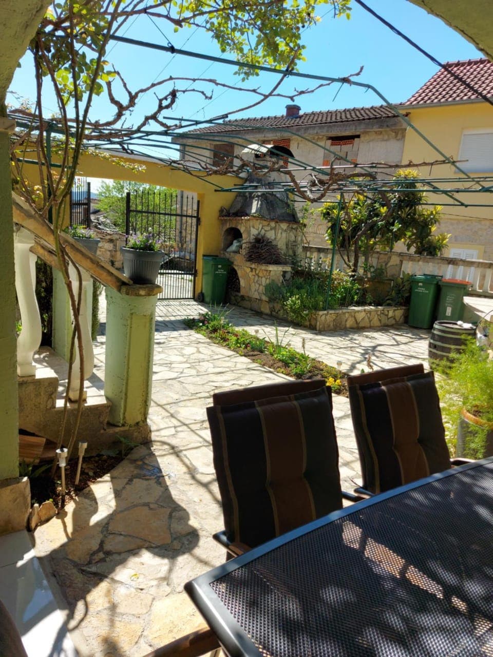 Patio, Seating area