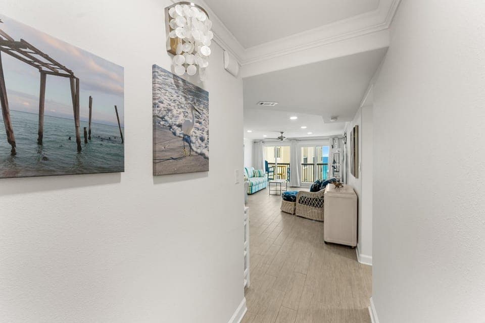 Facade/entrance, Living room