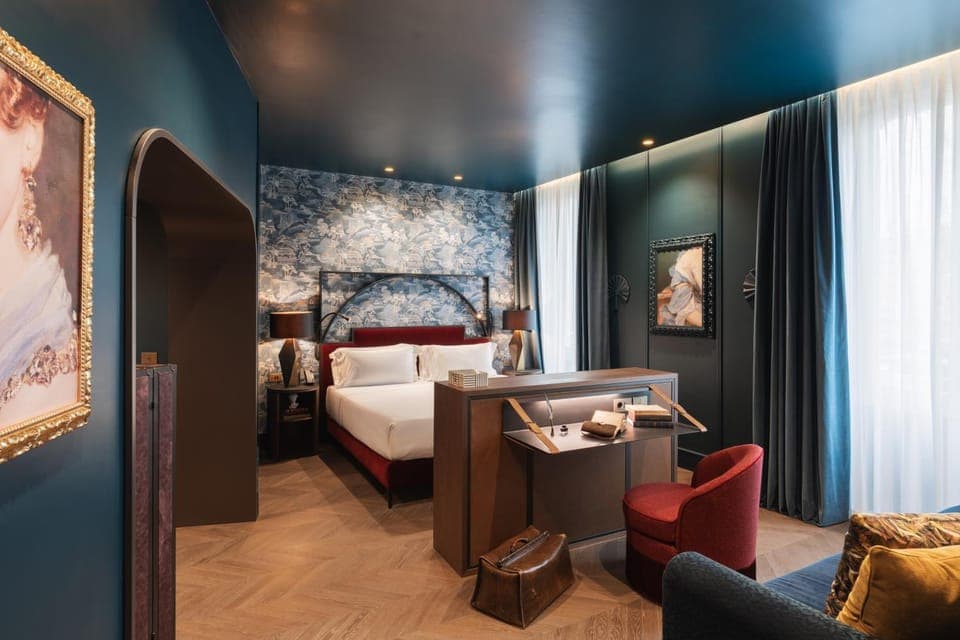 Photo of the whole room