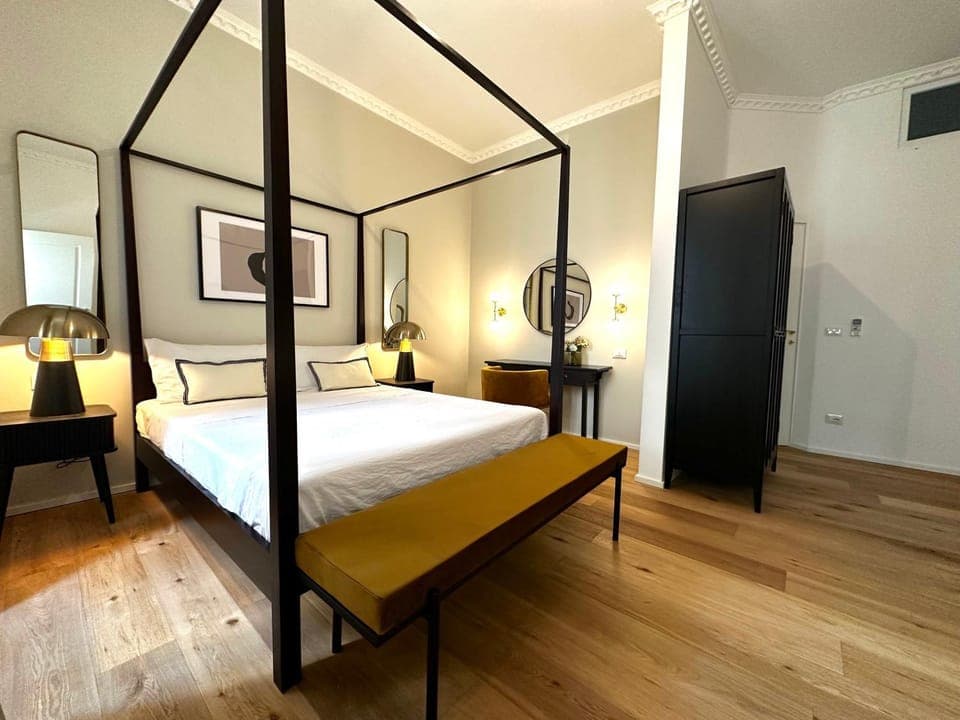 Bed, Photo of the whole room, Bedroom, wardrobe