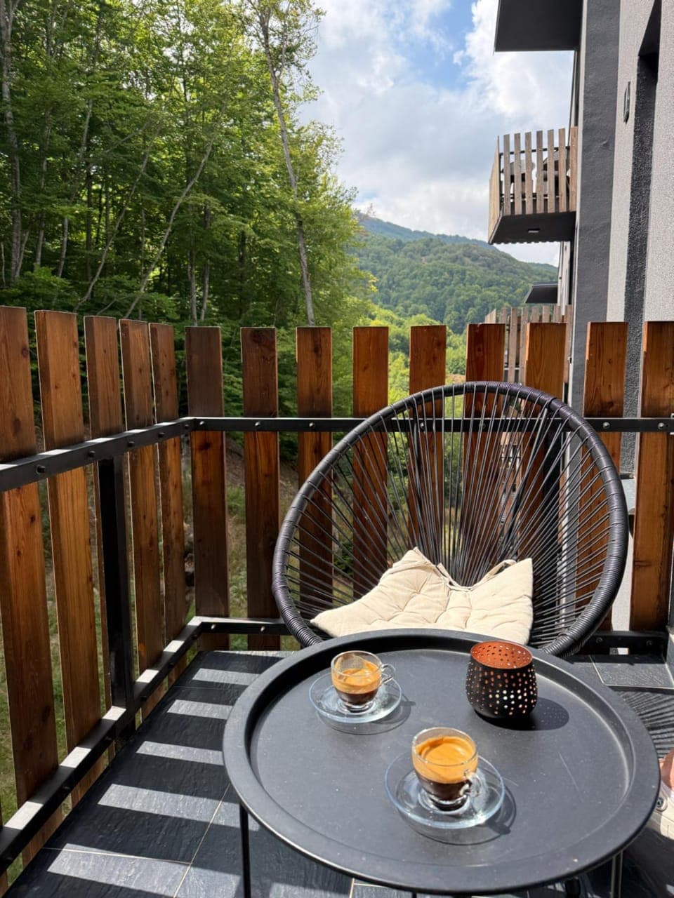 Coffee/tea facilities, Balcony/Terrace, Mountain view