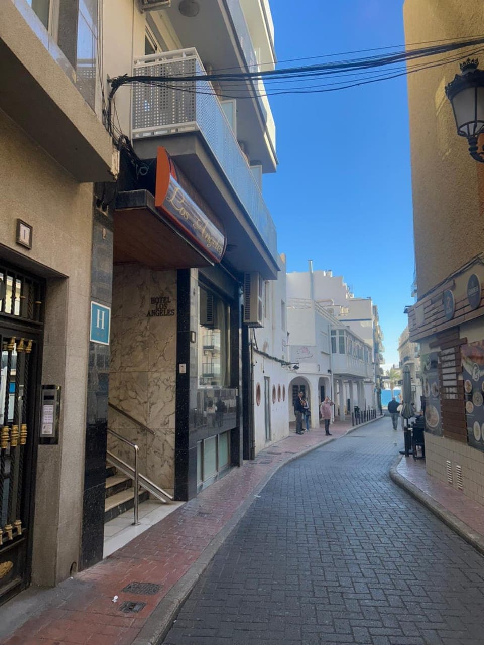 Property building, Neighbourhood, City view, Street view, Location