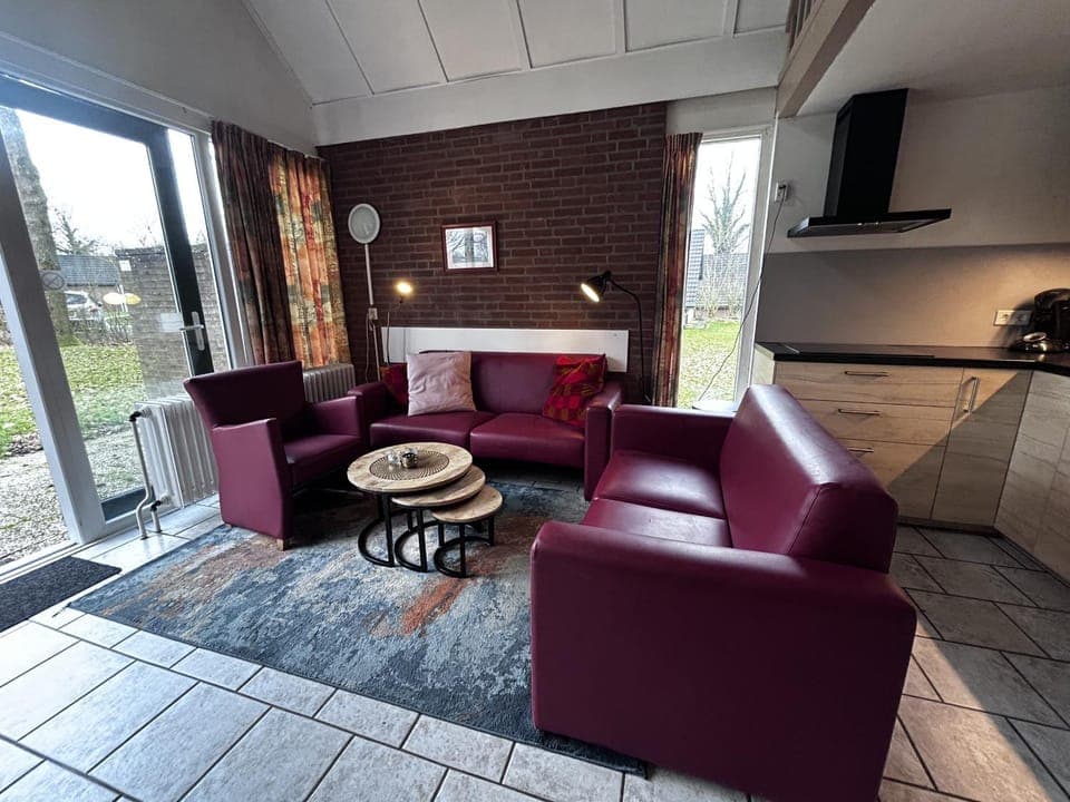 Communal lounge/ TV room, Living room