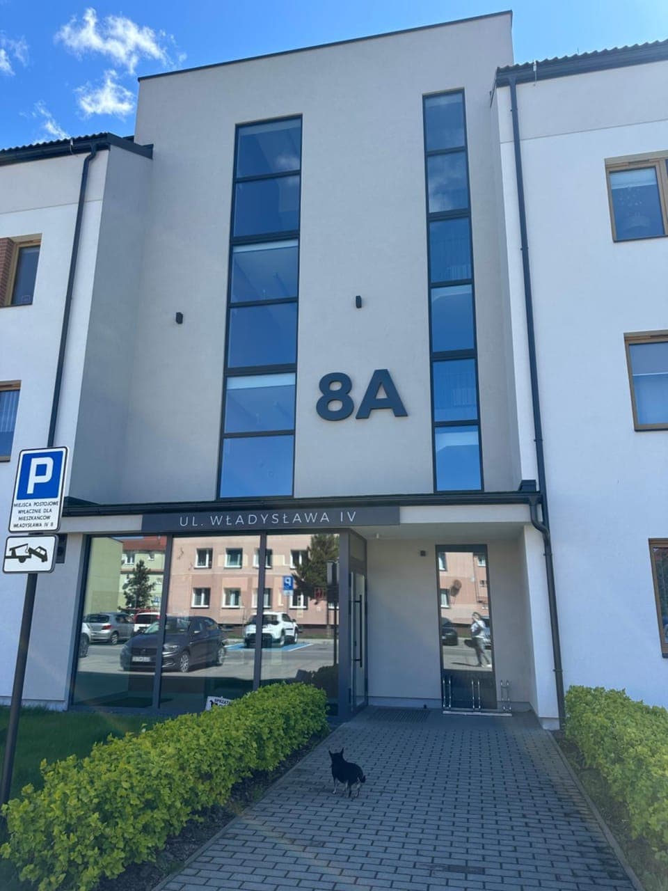 Property building, Street view, Location