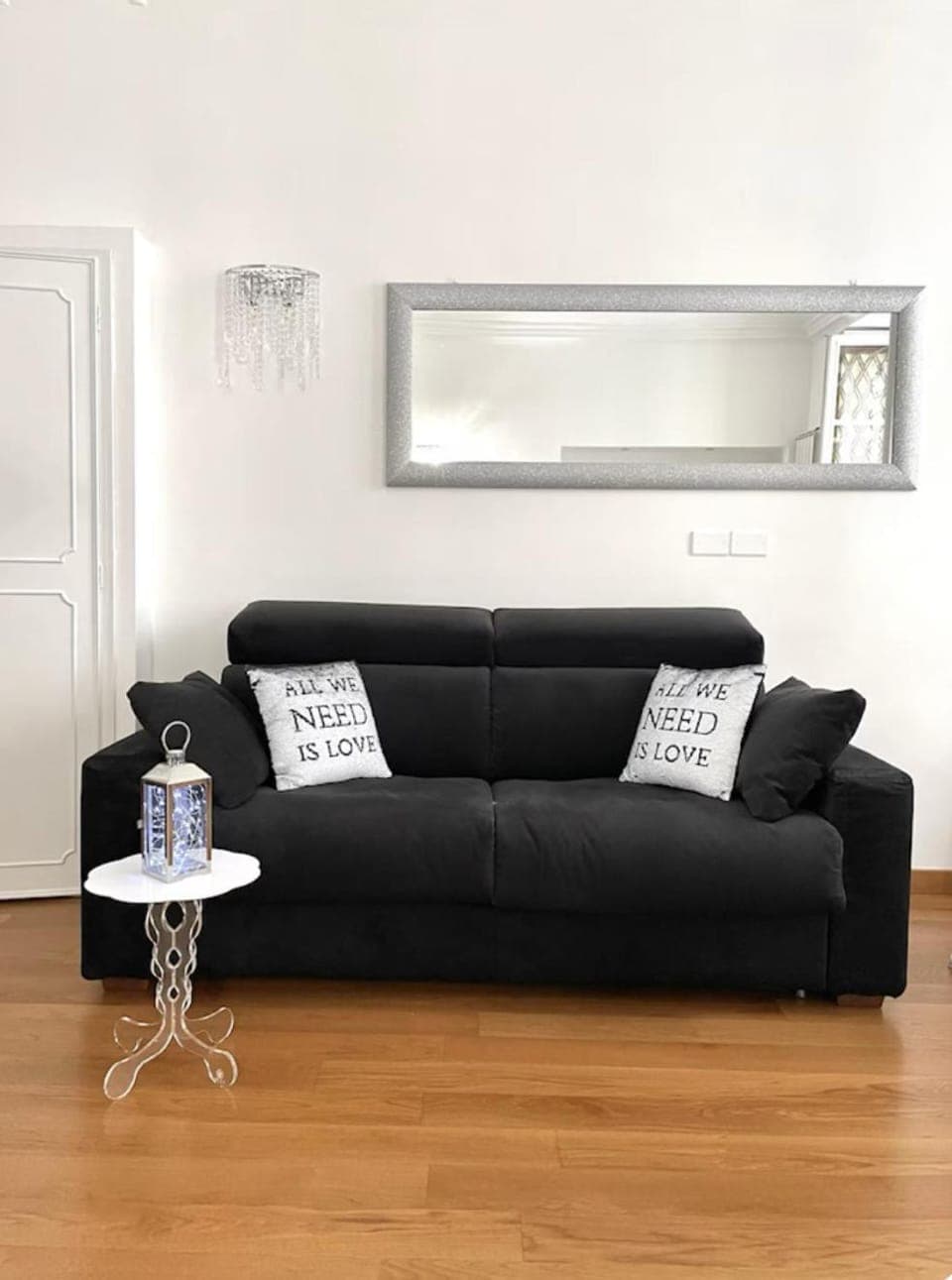 Living room, furniture